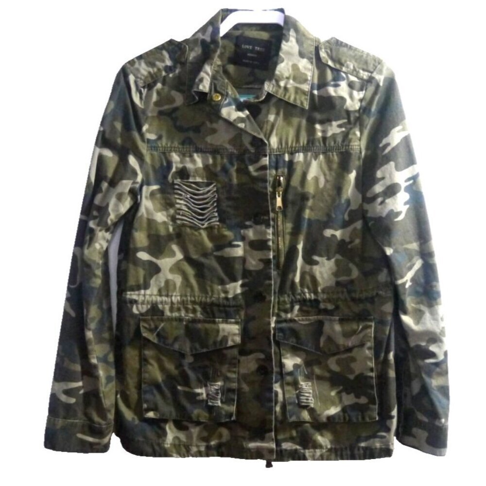 LOVE TREE green camo distressed look 100% cotton jacket Women's size M